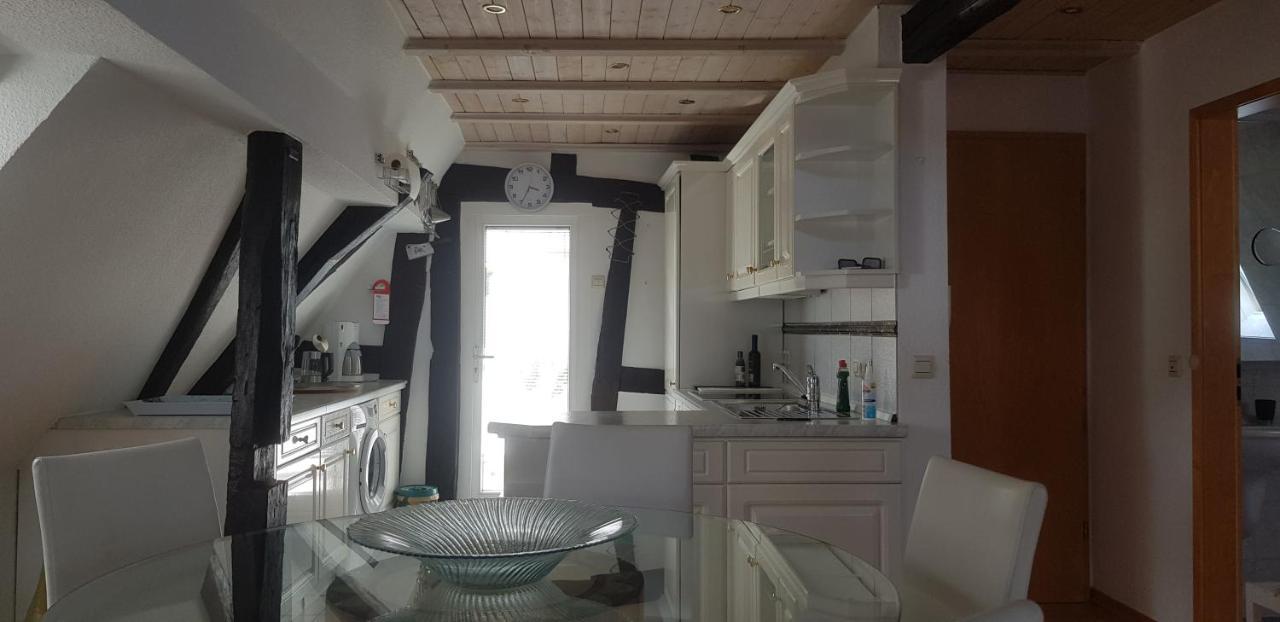 Penthouse Im Historischen Fachwerkhaus Mit Grosser Dachterrasse An Zentralster Lage Boppard Exterior photo